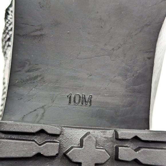 Talbots Women Tish Lug Pebble Black Leather Fabric Zip ankle boots size 10 - Picture 6 of 12